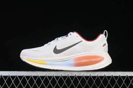 Picture of Nike Vomero 18 _SKUfw22297301179972212fw